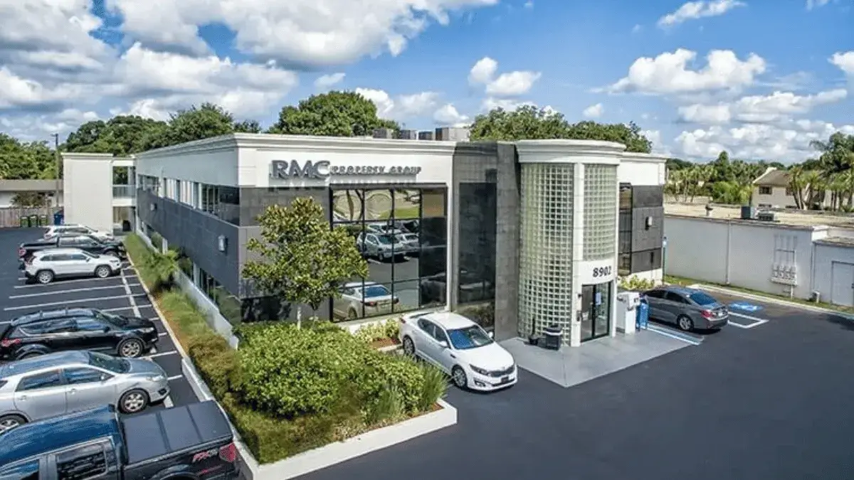 8902 N Dale Mabry Hwy