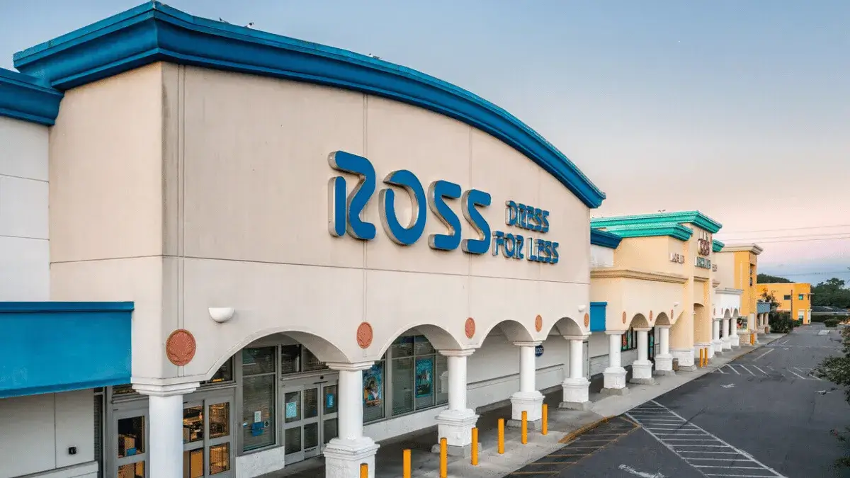 2201-2329 E Hillsborough Ave