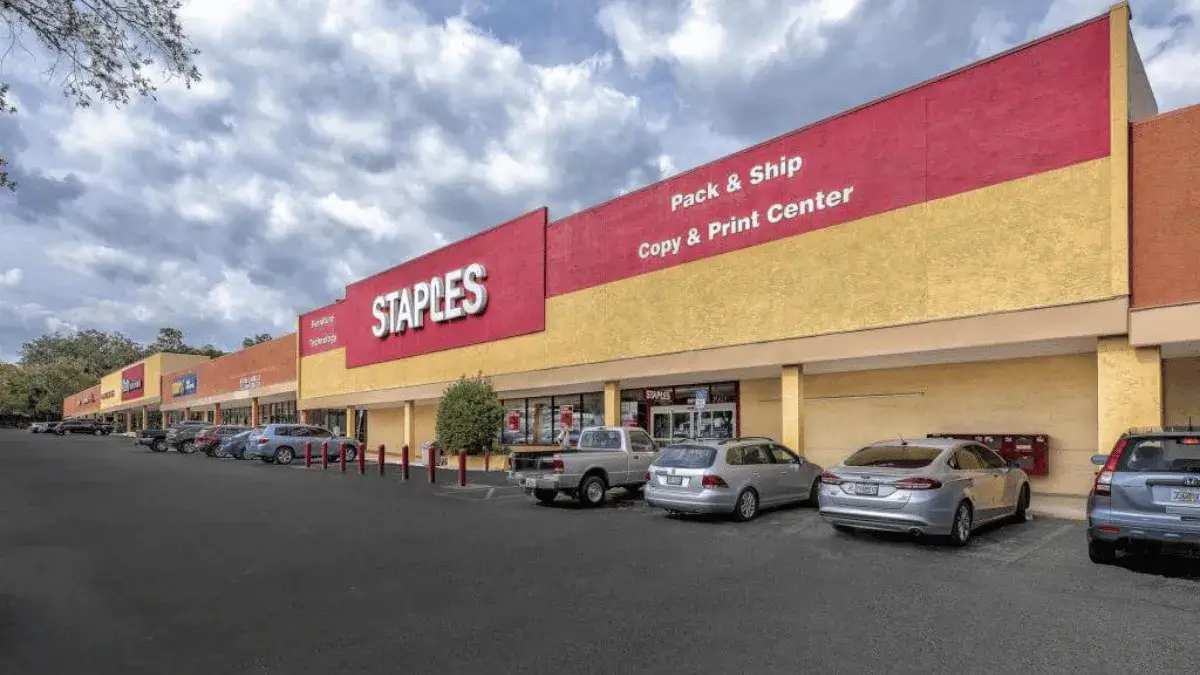 1739-2015 E Silver Springs Blvd